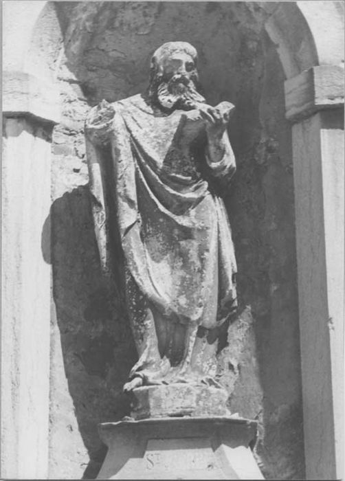 statue : Saint Pierre