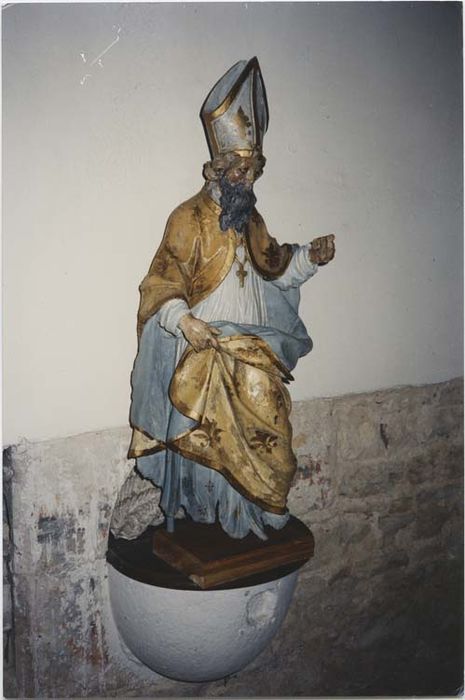 statue : Saint Loup