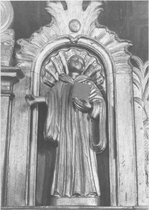 autel, retable, tabernacle, exposition, lambris de revêtement (boiserie), quatre statues : Saint Roch, Saint Germain, Evêque, Saint et deux statuettes : Saint Germain et Moine