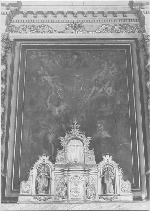 autel, retable, tabernacle, exposition, lambris de revêtement (boiserie), quatre statues : Saint Roch, Saint Germain, Evêque, Saint et deux statuettes : Saint Germain et Moine