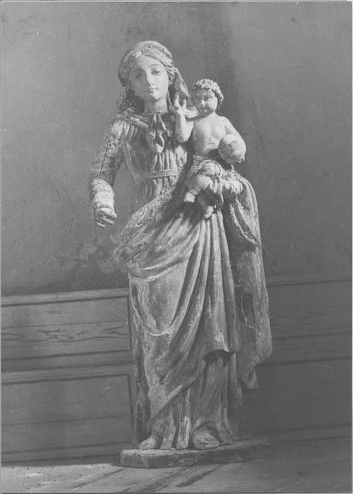 statue : Vierge à l'Enfant