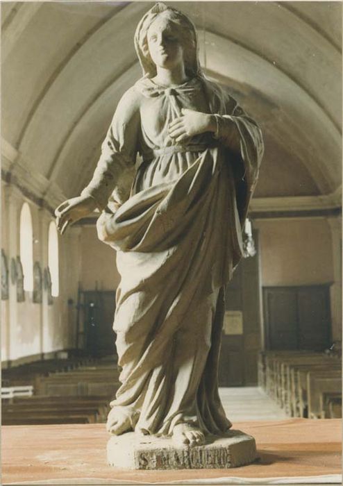 statue : Sainte Marguerite