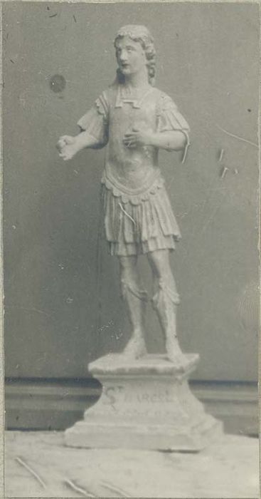 statue : Saint Marcel