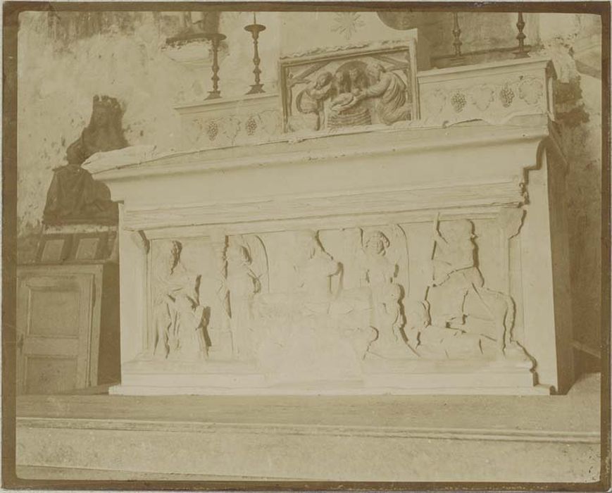 bas-relief : la Nativité