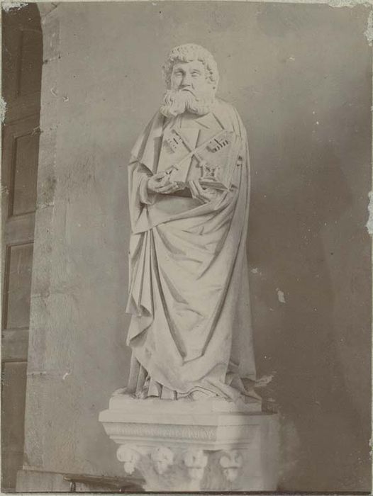 statue : Saint Pierre