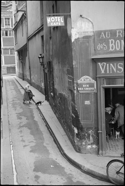 Rue des Ursins