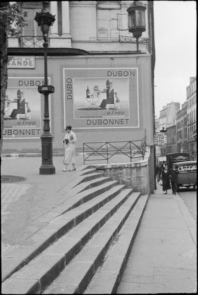 [Vers la porte de Saint-Denis]