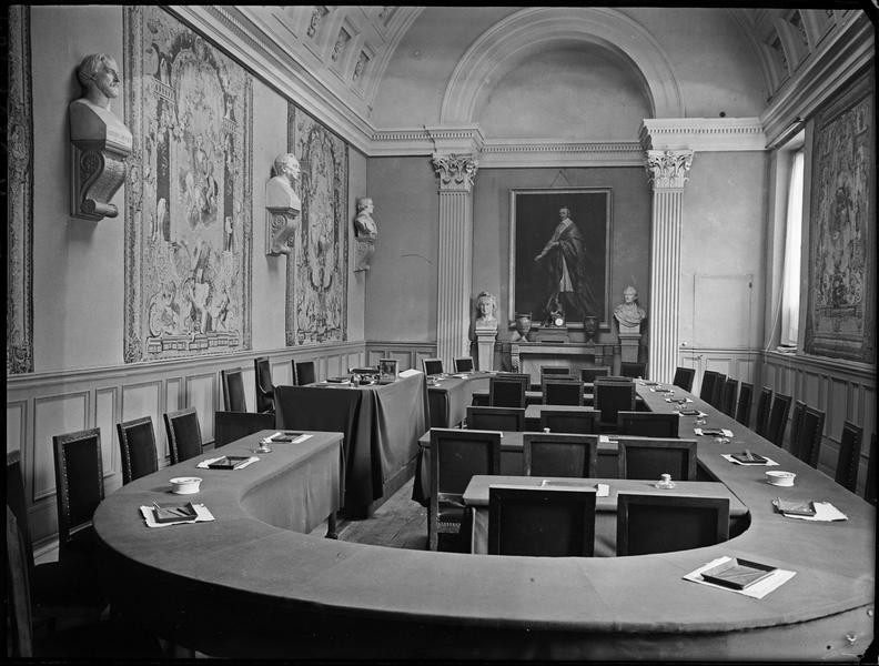 [Salle de réunion]