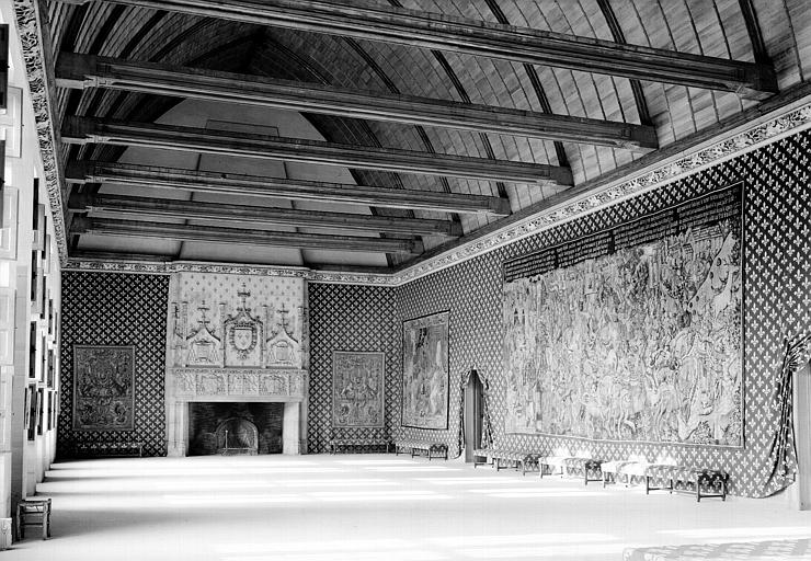 Premier étage de l'aile est, grande salle vue vers le nord-est