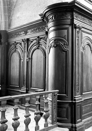 Boiseries de la première chapelle orientée du transept sud