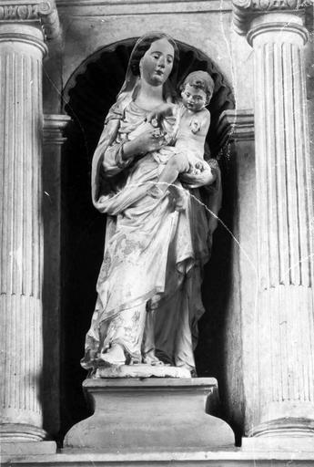 statue : Vierge à l'Enfant - © Ministère de la Culture (France), Médiathèque du patrimoine et de la photographie (objets mobiliers), tous droits réservés