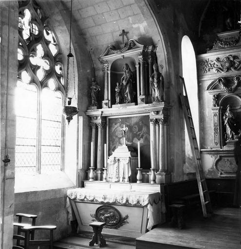 retable, groupe sculpté : L'Education de la Vierge, 2 statues : Saint Pierre, Saint Victor