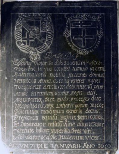 plaque funéraire de Henri, Anne et Charles Xaintrailles