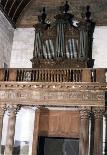 buffet d'orgue provenant du prieuré de Château-l'Hermitage