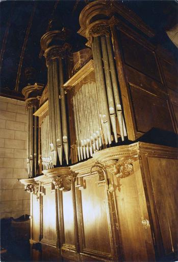 buffet d'orgue provenant du prieuré de Château-l'Hermitage