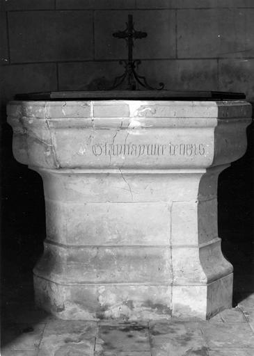 fonts baptismaux