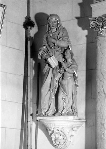 groupe sculpté : L'Education de la Vierge