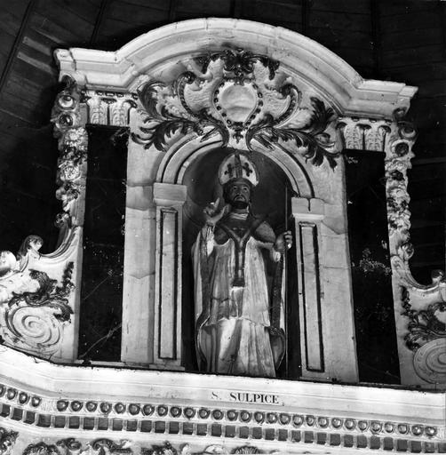 statue du retable du maître-autel : saint Sulpice