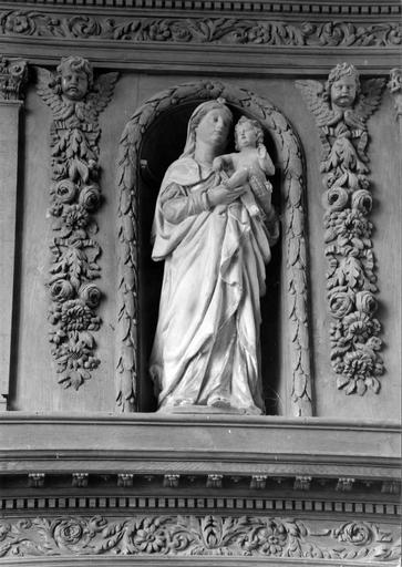statue : Vierge à l'Enfant - © Ministère de la Culture (France), Médiathèque du patrimoine et de la photographie (objets mobiliers), tous droits réservés
