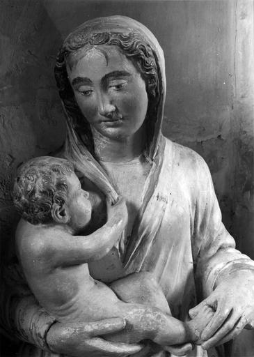 statue : Vierge à l'Enfant, détail - © Ministère de la Culture (France), Médiathèque du patrimoine et de la photographie (objets mobiliers), tous droits réservés