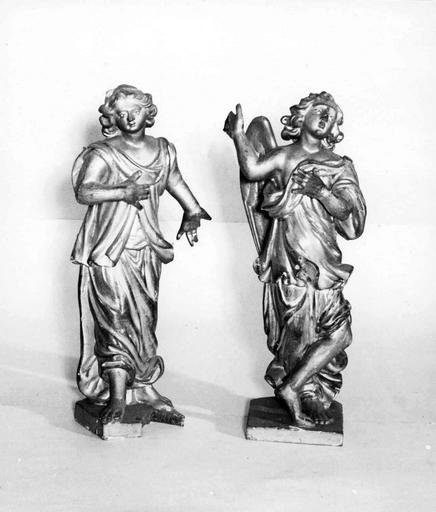 statuettes : deux anges - © Ministère de la Culture (France), Médiathèque du patrimoine et de la photographie (objets mobiliers), tous droits réservés