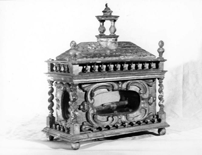 reliquaire n°42 - © Ministère de la Culture (France), Médiathèque du patrimoine et de la photographie (objets mobiliers), tous droits réservés