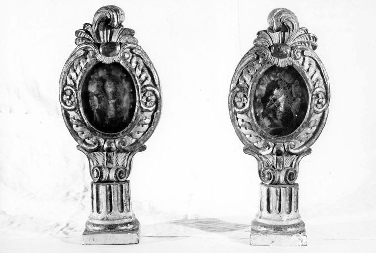 reliquaires n°45 et n°47 - © Ministère de la Culture (France), Médiathèque du patrimoine et de la photographie (objets mobiliers), tous droits réservés