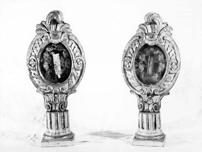reliquaires n°48 et n°49 - © Ministère de la Culture (France), Médiathèque du patrimoine et de la photographie (objets mobiliers), tous droits réservés