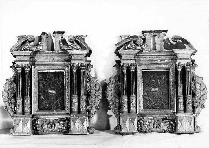 2 reliquaires n°56 et n°59 - © Ministère de la Culture (France), Médiathèque du patrimoine et de la photographie (objets mobiliers), tous droits réservés