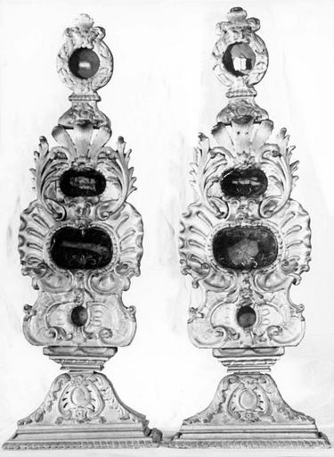 2 reliquaires n°50 et n°51 - © Ministère de la Culture (France), Médiathèque du patrimoine et de la photographie (objets mobiliers), tous droits réservés