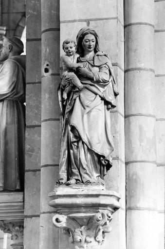 Statue : Vierge à l'Enfant dite Notre-Dame du pilier