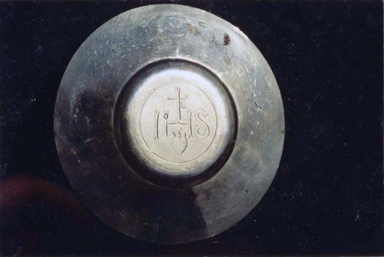 patène - © Ministère de la Culture (France), Médiathèque du patrimoine et de la photographie (objets mobiliers), tous droits réservés