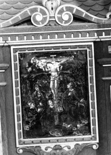 plaque émaillée ornant la châsse de saint Julien : La Crucifixion