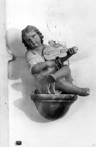 statuette : Ange musicien