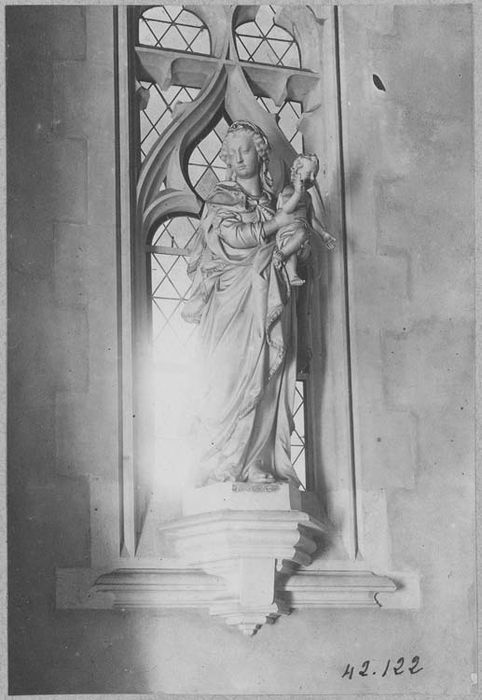 statue : Vierge à l'Enfant - © Ministère de la Culture (France), Médiathèque du patrimoine et de la photographie, diffusion RMN-GP