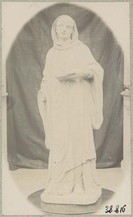 statue : Saint Benoît