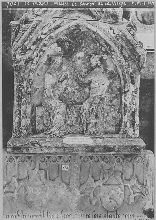 Bas-relief : Couronnement de la Vierge (le)