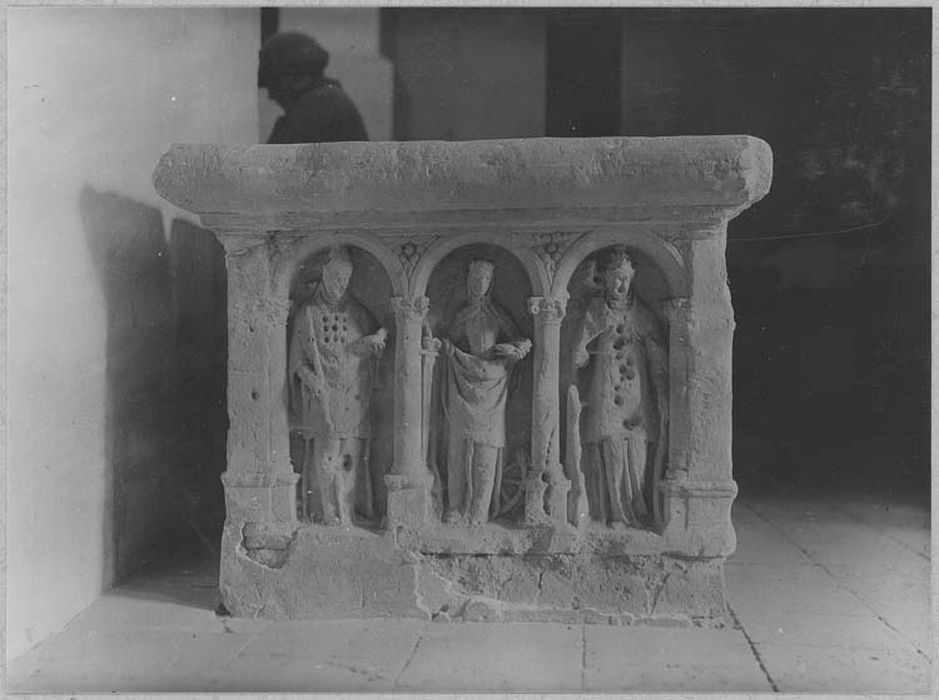 monument funéraire du coeur de Marie de Melun, dame de Montmirail - © Ministère de la Culture (France), Médiathèque du patrimoine et de la photographie, diffusion RMN-GP