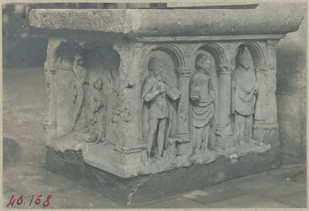 monument funéraire du coeur de Marie de Melun, dame de Montmirail - © Ministère de la Culture (France), Médiathèque du patrimoine et de la photographie, diffusion RMN-GP