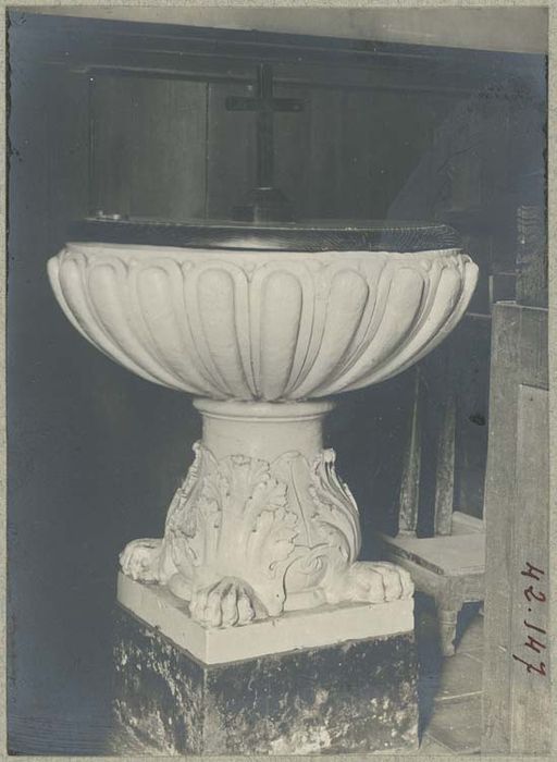 fonts baptismaux