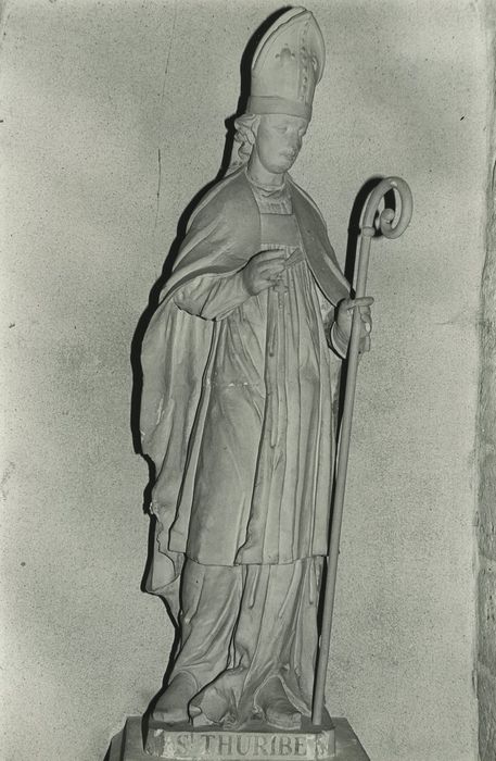 statue : Saint Thuribe - © Ministère de la Culture (France), Médiathèque du patrimoine et de la photographie, diffusion RMN-GP