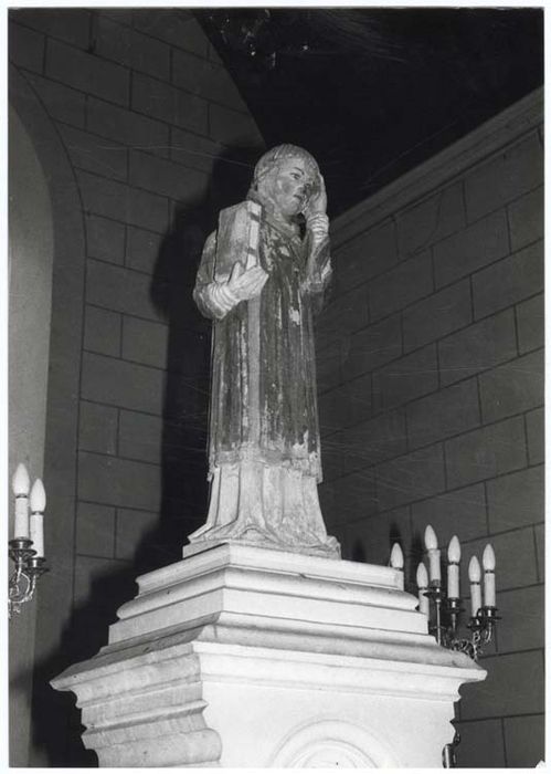 statue : Saint Avertin
