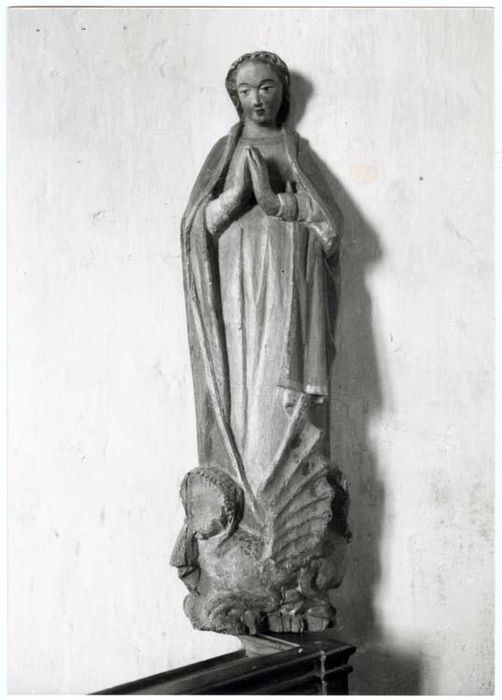 statue : Sainte Marguerite