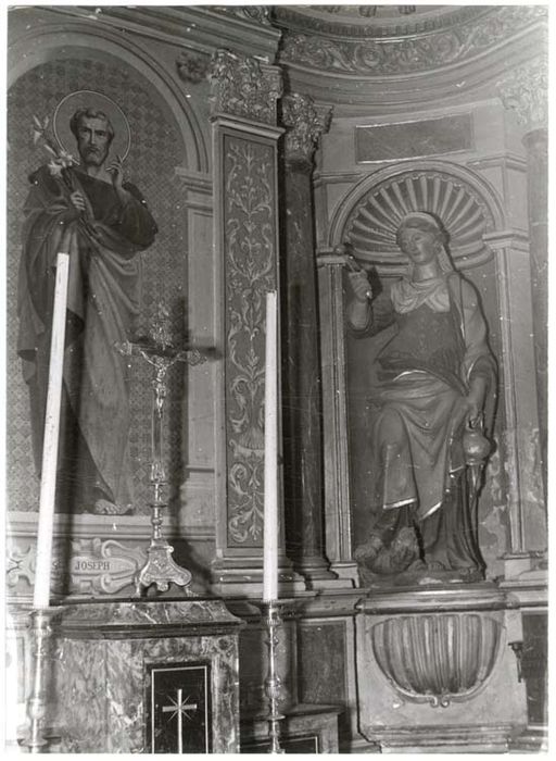 statue: Sainte Marthe, retable latéral sud