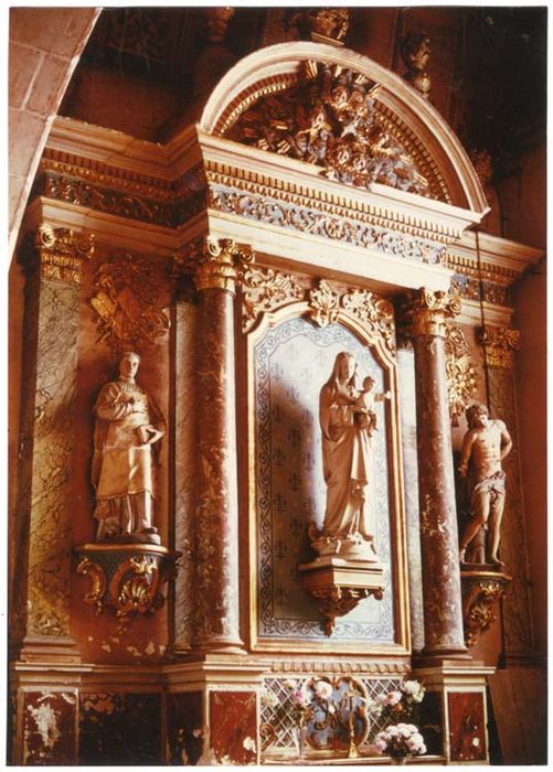 retable latéral sud, trois statues - © Ministère de la Culture (France), Médiathèque du patrimoine et de la photographie, diffusion GrandPalaisRmn Photo