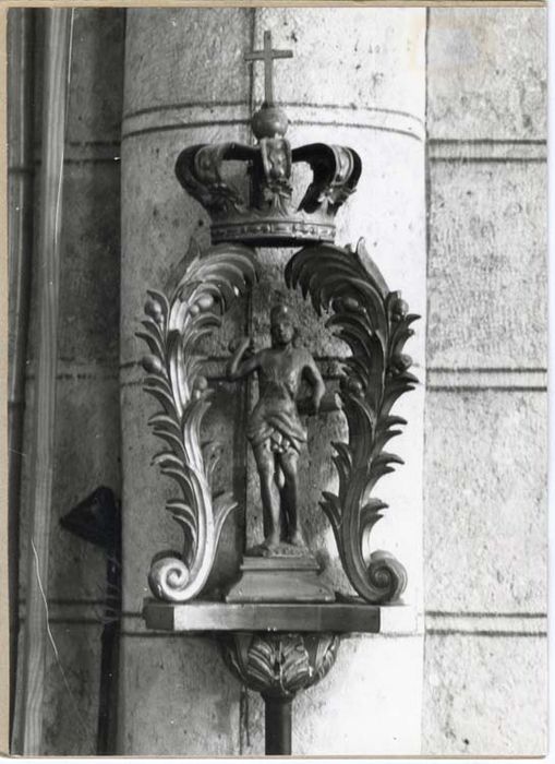 bâton de procession et sa statue (statuette) : Saint Sébastien - © Ministère de la Culture (France), Médiathèque du patrimoine et de la photographie, diffusion GrandPalaisRmn Photo