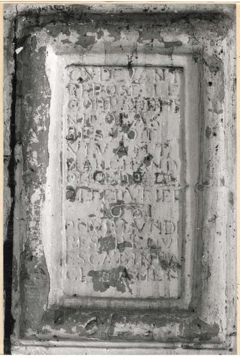 plaque funéraire de Nicolas Beslot - © Ministère de la Culture (France), Médiathèque du patrimoine et de la photographie, diffusion GrandPalaisRmn Photo