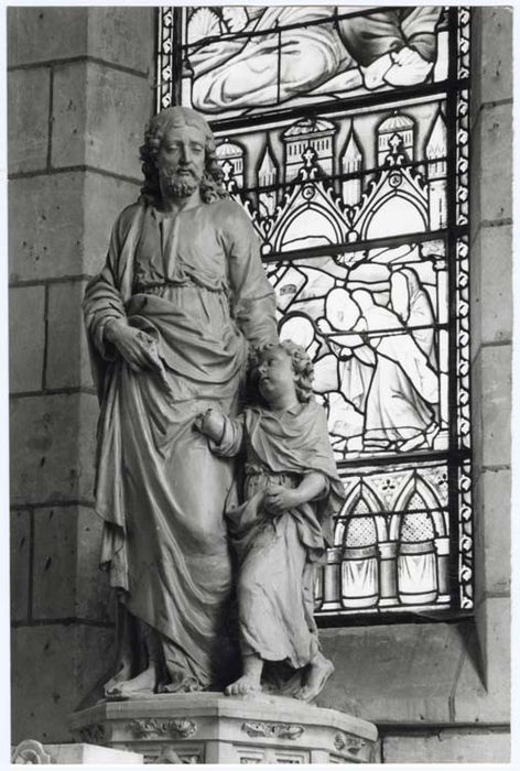groupe sculpté : Saint Joseph et l'Enfant Jésus - © Ministère de la Culture (France), Médiathèque du patrimoine et de la photographie, diffusion GrandPalaisRmn Photo