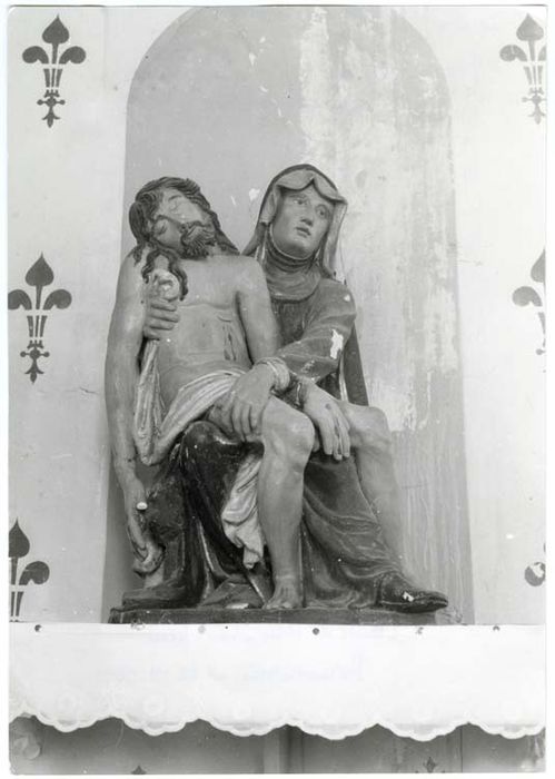 groupe sculpté : Vierge de Pitié