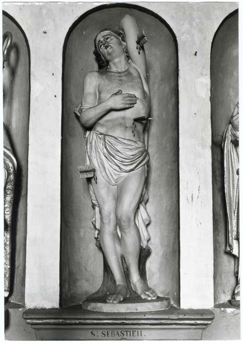statue: Saint Sébastien
